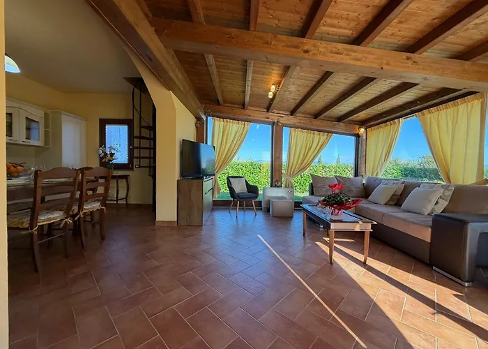 Villa Mira